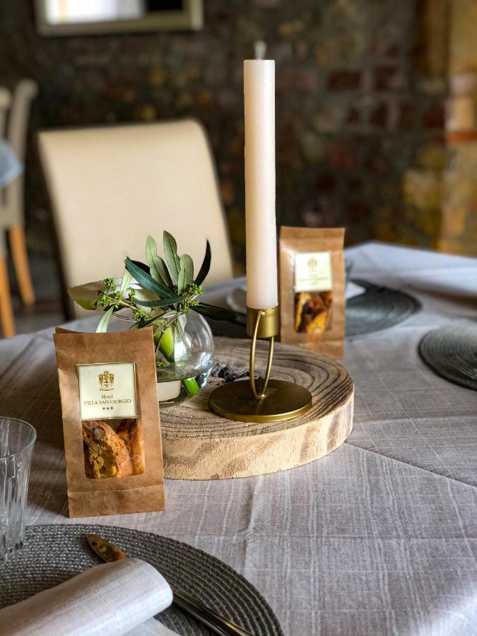 Hotel Villa San Giorgio Poggibonsi Eksteriør billede