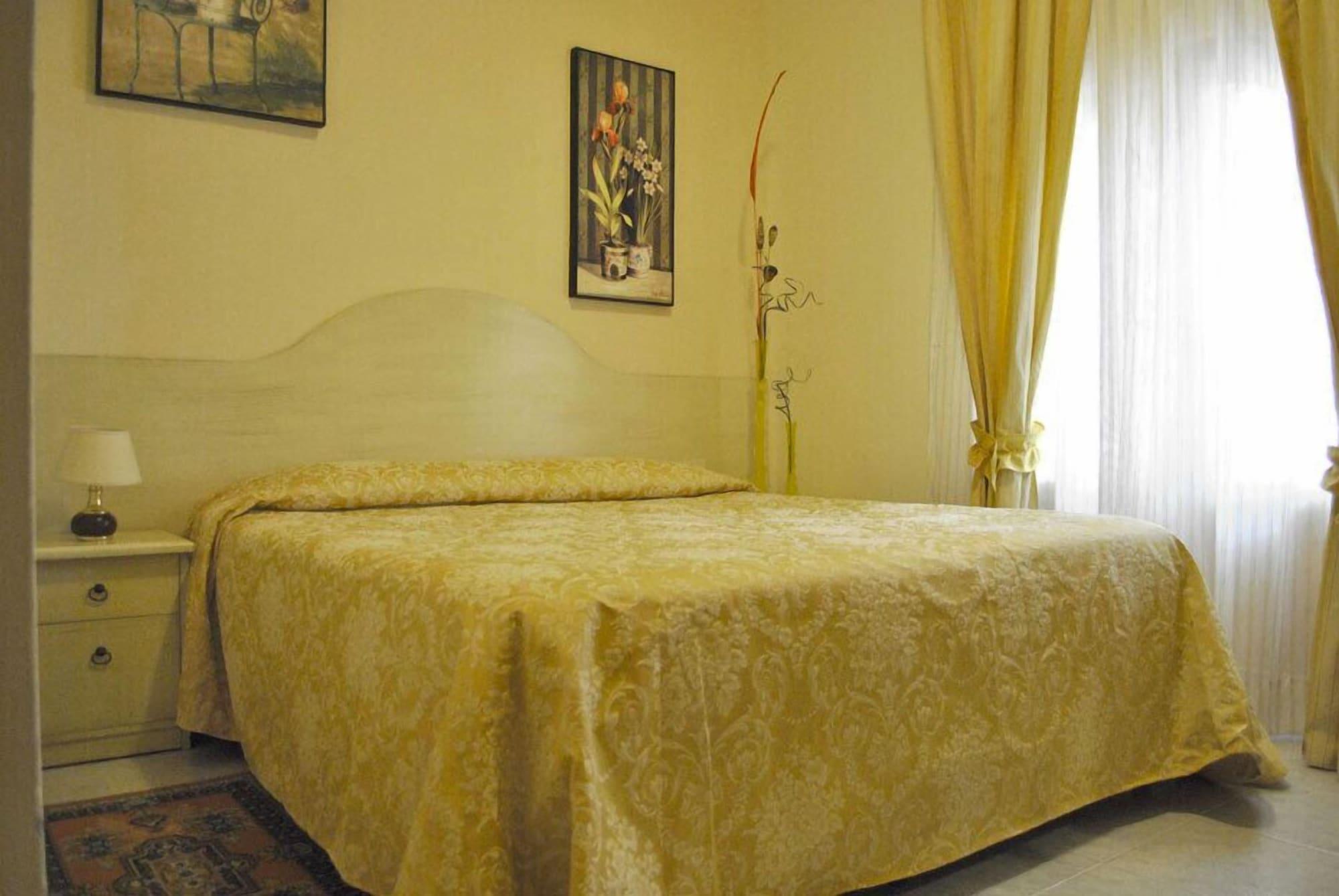 Hotel Villa San Giorgio Poggibonsi Eksteriør billede