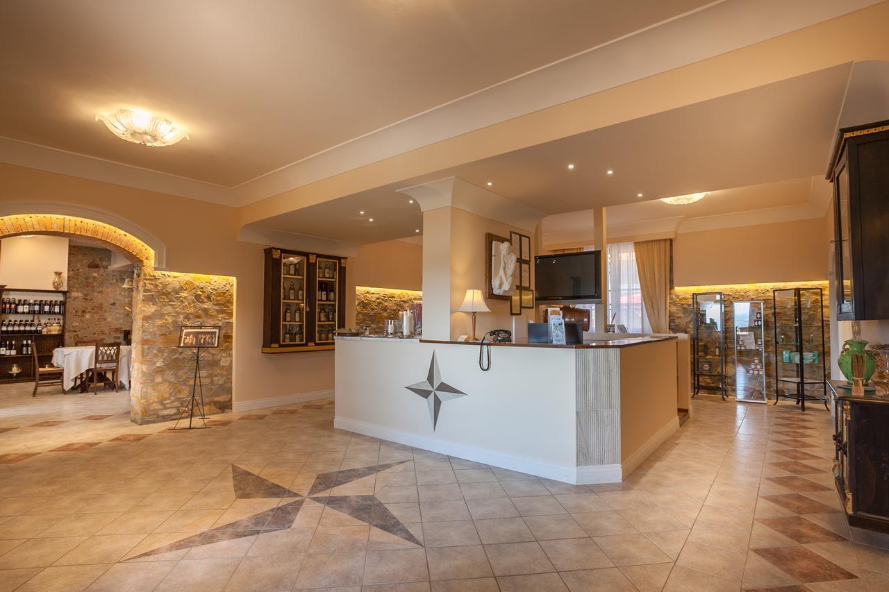 Hotel Villa San Giorgio Poggibonsi Eksteriør billede