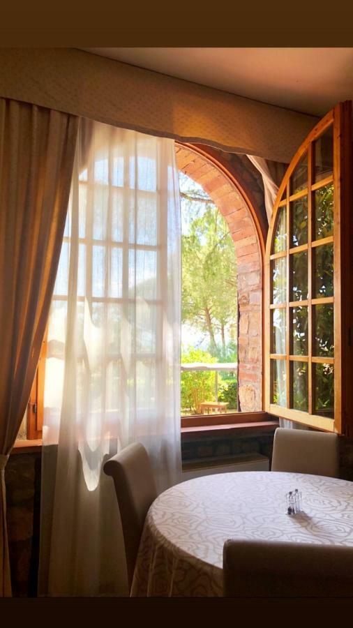 Hotel Villa San Giorgio Poggibonsi Eksteriør billede